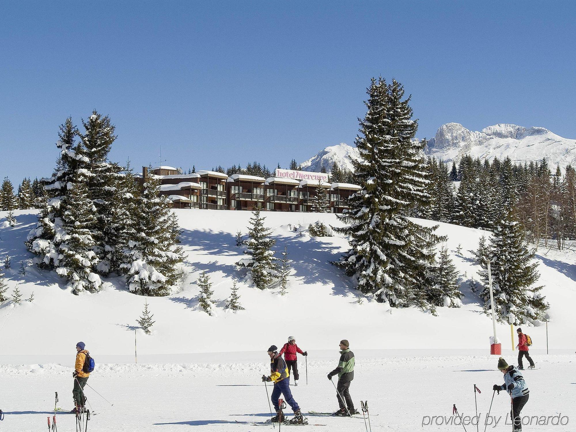 Lake Hotel Courchevel 1850 Exterior photo