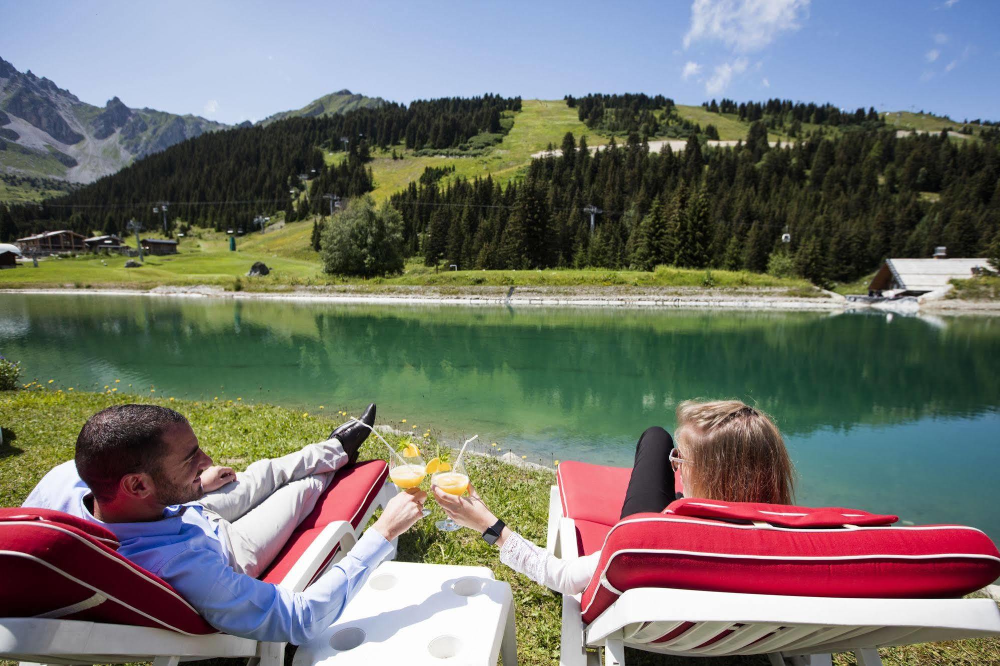 Lake Hotel Courchevel 1850 Exterior photo